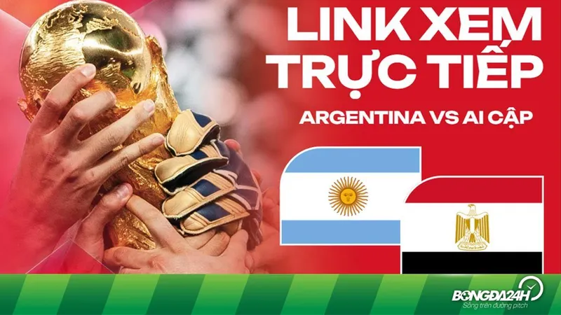 Cầu thủ Anh và Argentina đang tranh chấp bóng trên sân Cầu thủ Anh và Argentina đang tranh chấp bóng trên sân